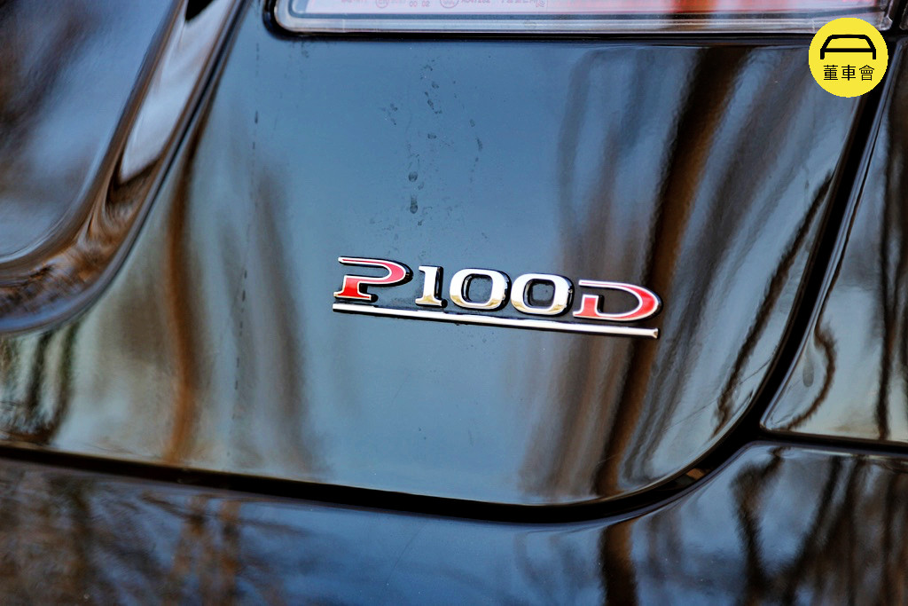 两点之间，这车最短：全国最快的特斯拉 Model S P100DL 身上的矛盾们